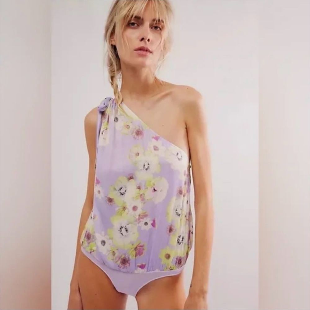 Free People Flutter Bodysuit Size XS NWOT